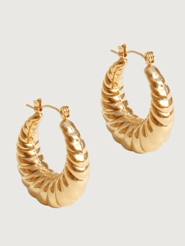 Seashell Hoop Earrings in 18K Gold Plated Metal