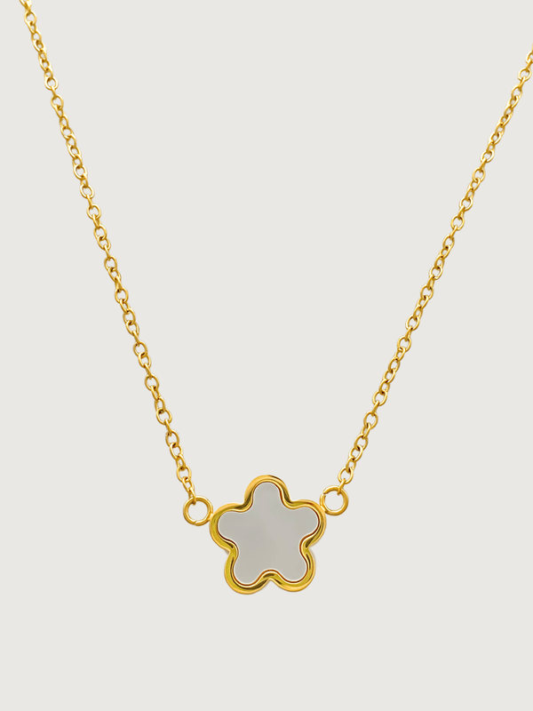 Freya Flower Pendant Necklace in 18k Gold Plated Metal