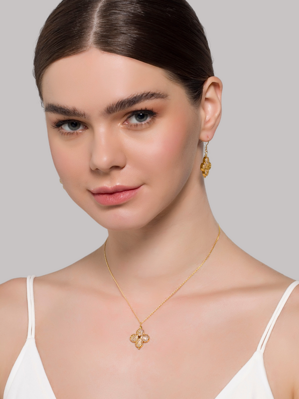 Clover Flower Pendant Necklace in 18K Gold Plated Sterling Silver