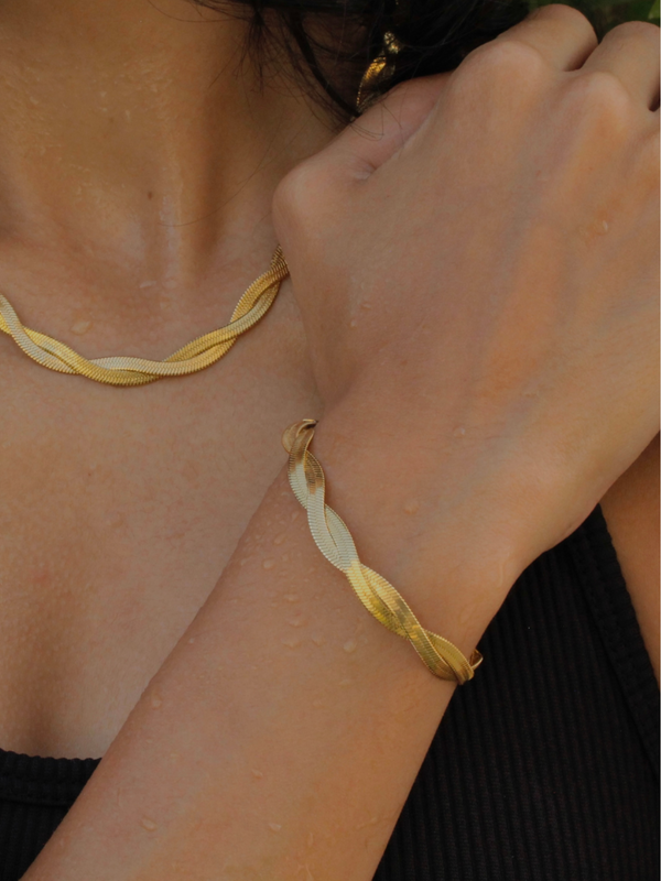 Raia Ripple Bracelet in 18K Gold Plated Metal