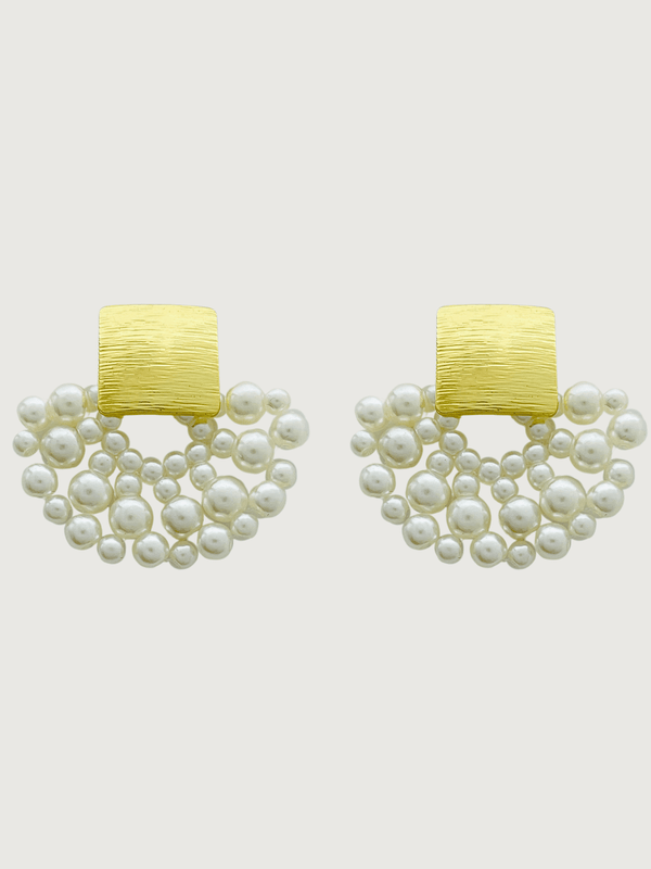 Hannah Pearl Fan Earrings in Gold Plated Metal